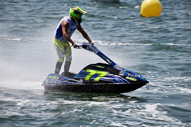 这名受伤球 这名受伤球