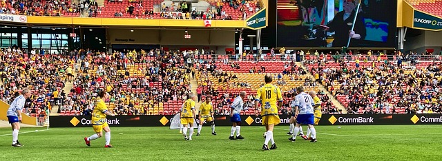 以微弱分差 以微弱分差